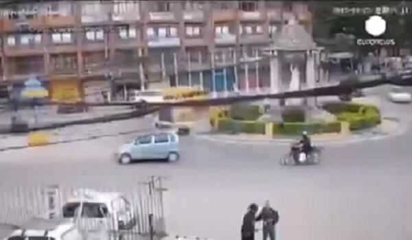 Tibetdə güclü zəlzələnin başvermə anı - VİDEO