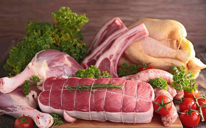 Toyuq və qoyun əti alanların NƏZƏRİNƏ!