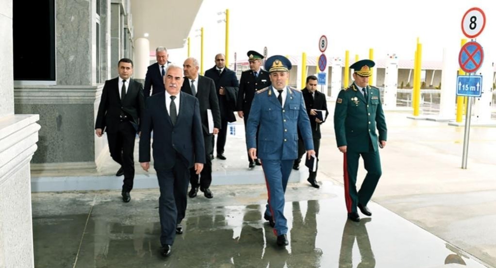 Şok etiraflar: "Rəhbərliyə 2018-2022-ci illərdə 140 milyon dollar çatdırmışam..." - VİDEO 1 Şok etiraflar: "Rəhbərliyə 2018-2022-ci illərdə 140 milyon dollar çatdırmışam..." - VİDEO