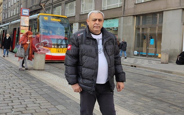 Vəzifəli şəxsi maşın vurub öldürdü - FOTO