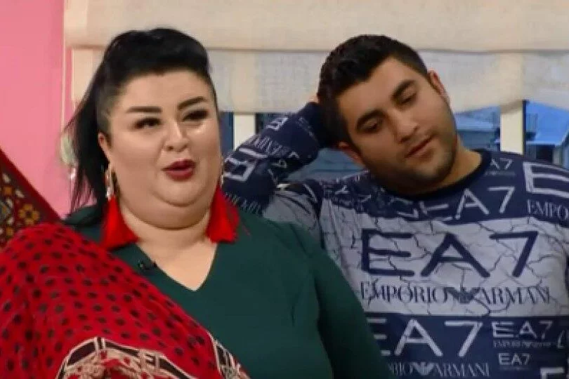 Xuramandan ona “Ağsunun gəlini” yazan şəxsə cavab