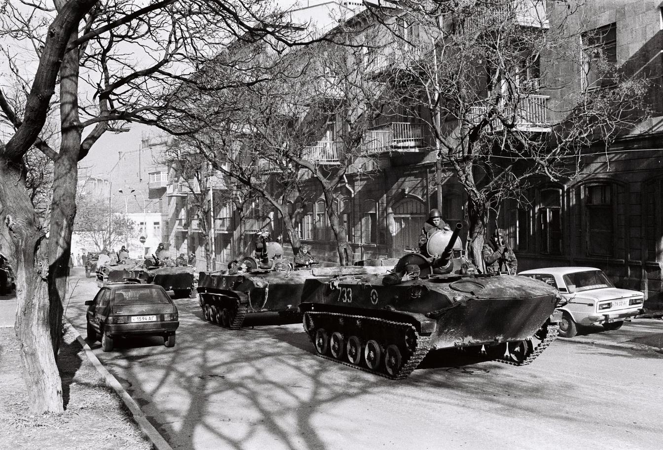 35 il öncənin Bakısı... - FOTOLAR