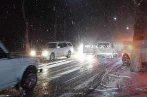 Göygöl-Toğanalı-Kəlbəcər yolu qara büründü: avtomobillər... - FOTO