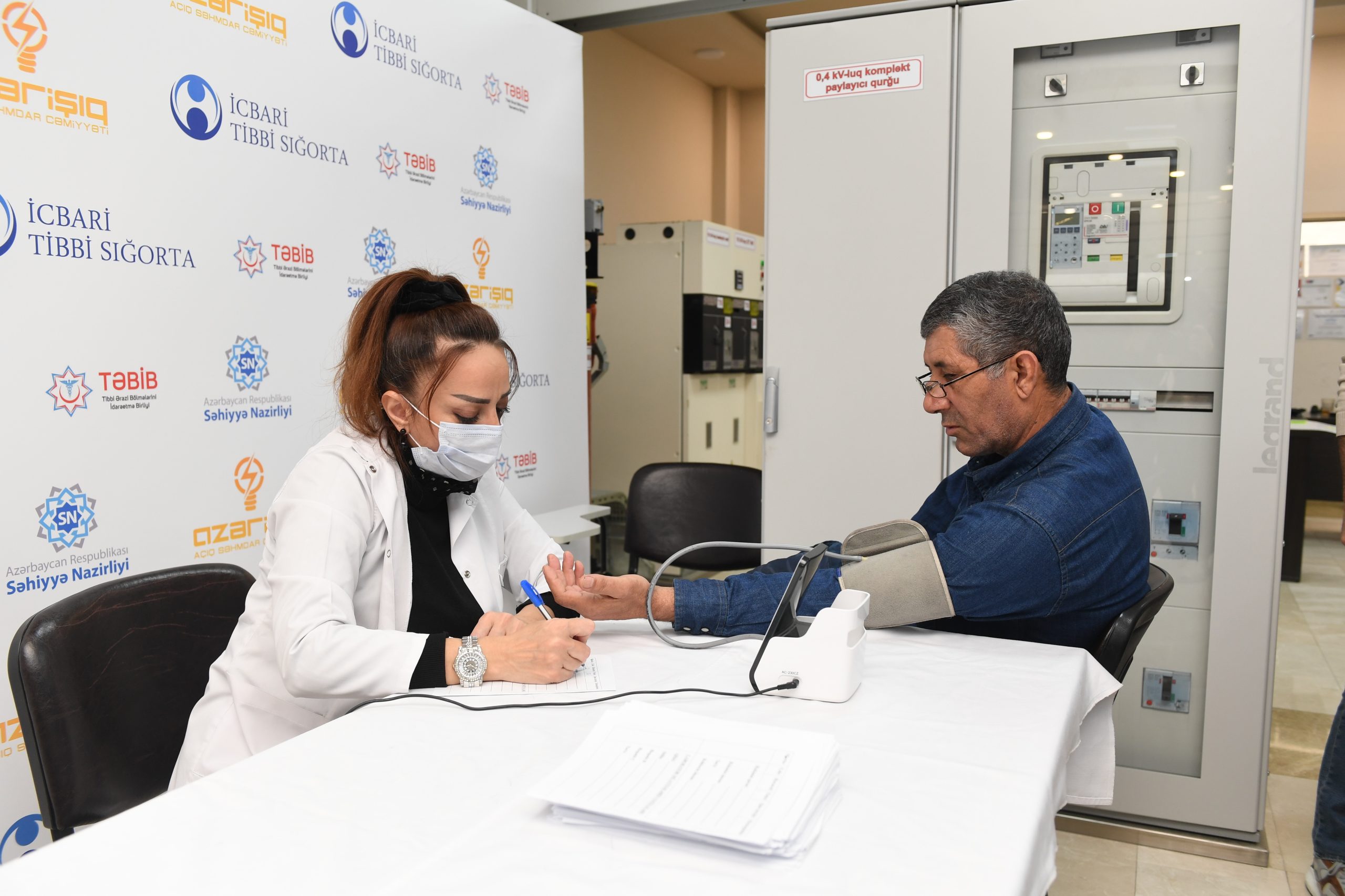 “Azərişıq” qanvermə aksiyası keçirdi - FOTOLAR