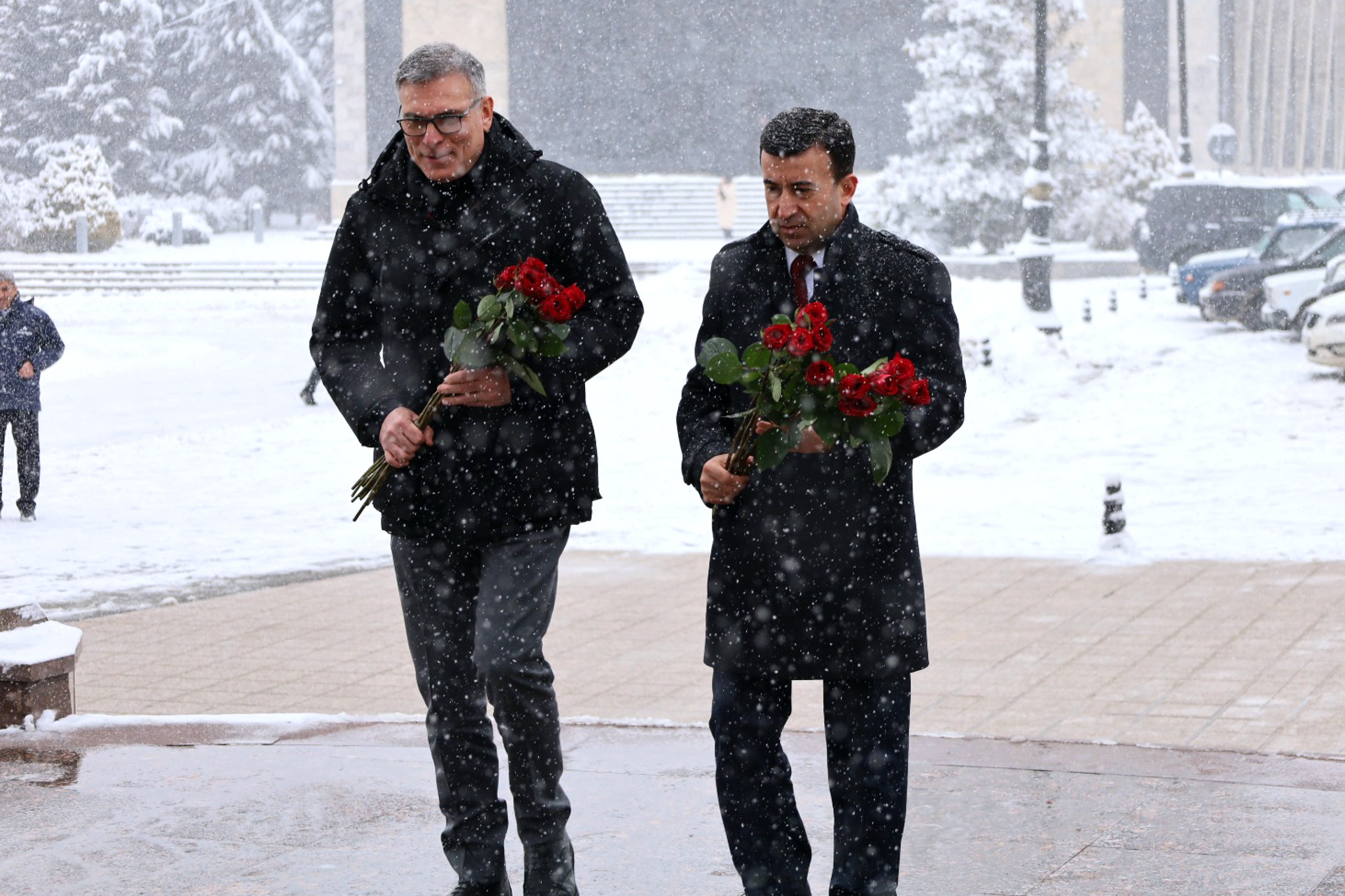 "Azəriqaz"ın baş direktoru İsmayıllı sakinləri ilə görüşdü - FOTOLAR