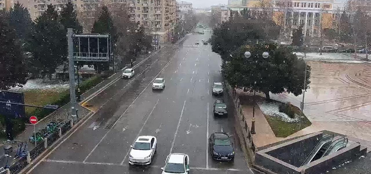 Hazırda Bakı yolları belə görünür – FOTO