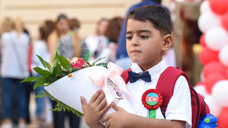 I sinfə qəbul bu gün başa çatır