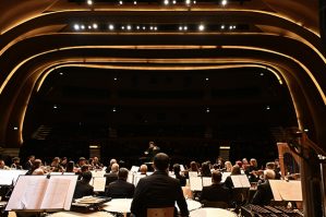 Heydər Əliyev Mərkəzində Xocalı soyqırımı qurbanlarının xatirəsi anıldı - VİDEO