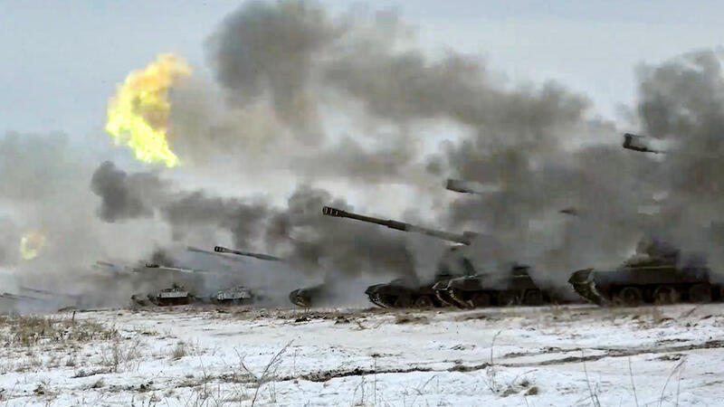 Rusiya bir neçə ölkə ilə müharibəyə hazırlaşır - Kəşfiyyat