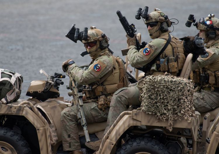 Avropada təcili toplantı: Bu ölkələr də Kiyevə ordu göndərə bilər