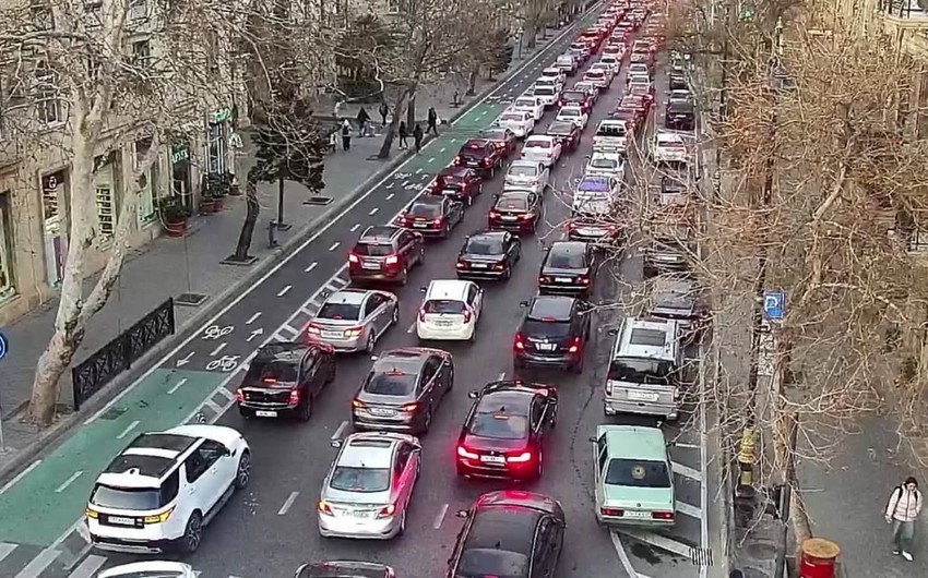 Diqqət! Bu yollarda tıxac var - SİYAHI