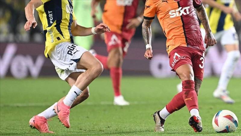İstanbul derbisi: “Qalatasaray” - “Fənərbaxça” qarşılaşması heç-heçə bitdi