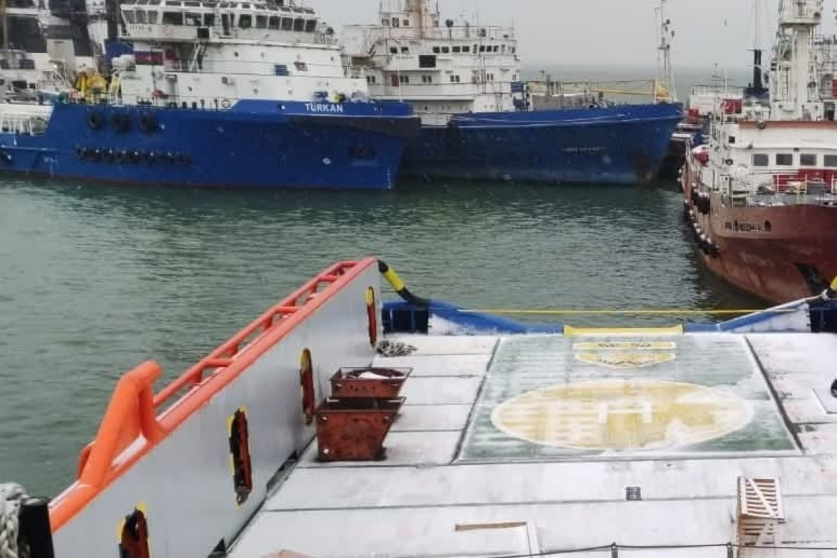 Xəzərdə küləkli hava: gəmilər... - FOTOLAR