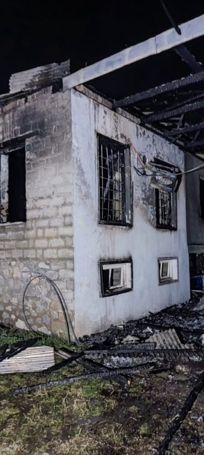 Daha bir güclü yanğın: 4 otaqlı ev kül oldu 3 1742324751 2