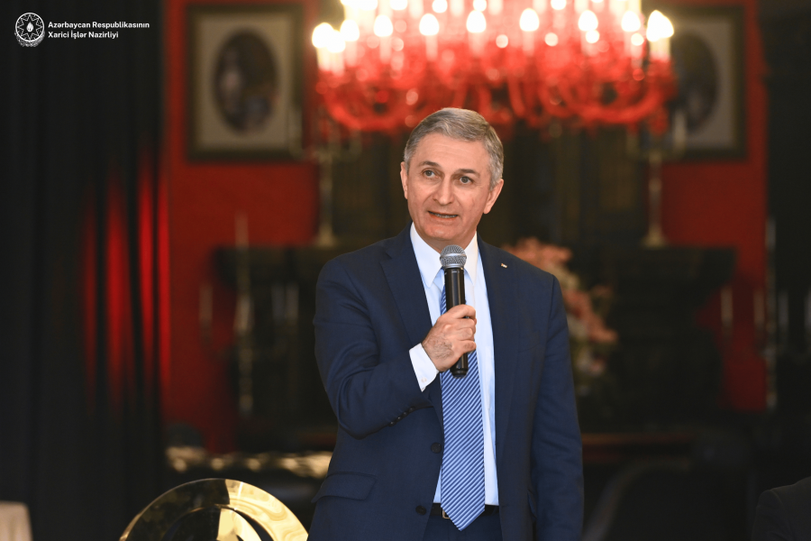 Bakıda müsəlman ölkələrin səfirləri üçün iftar tədbiri oldu - FOTO 5 67d84bc7aac0167d84bc7aac02174222841067d84bc7aabfe67d84bc7aac00