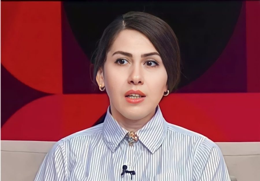 20 il evli olub boşananlar: Nə baş verir? 2 Lale Mehrali 22