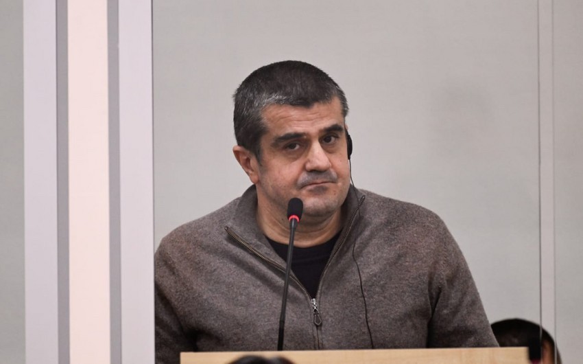 Araik həmin binanı 800 min dollara girov qoyubmuş 1 araik 1