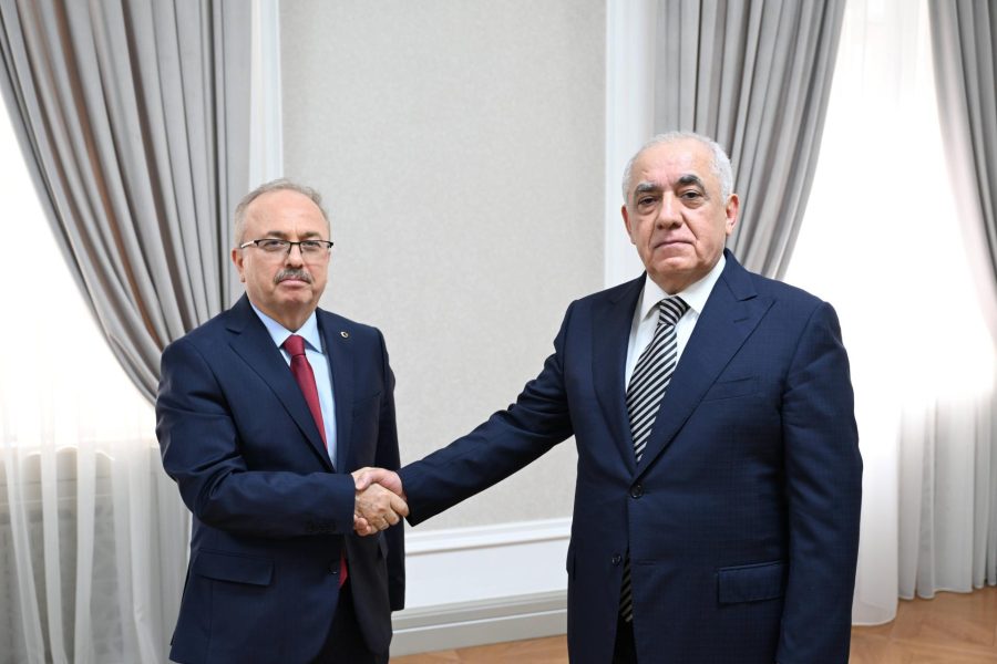 Əli Əsədov Türkiyə səfiri ilə görüşdü - FOTO 1 b69d8102 d87e 3491 9581 b86628cc46f3