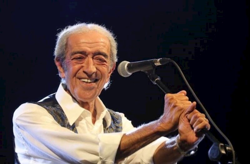 Məşhur müğənninin səhhəti pisləşdi