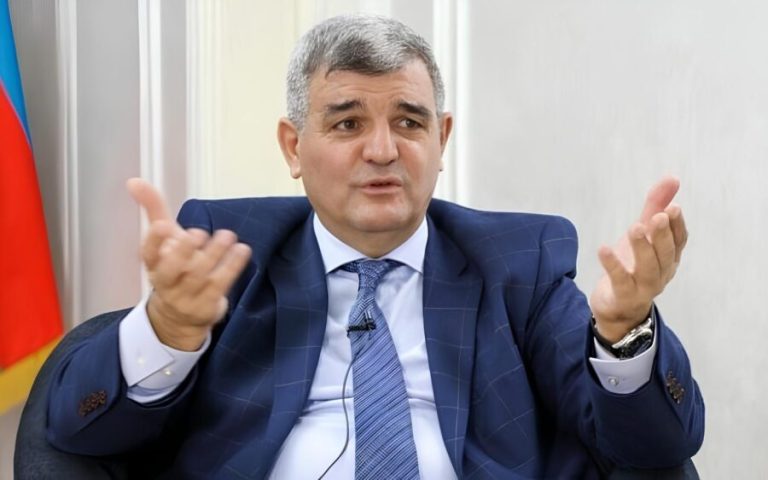 Bakıya 60 manata gəlir, 30 manat da taksiyə verir - Fazil Mustafa