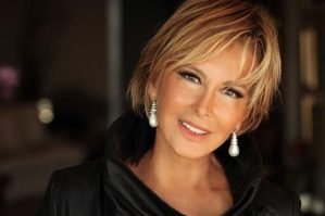 filiz akin