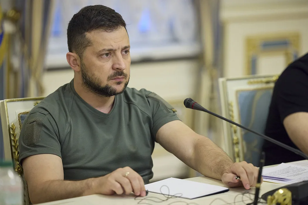 Ukraynanı danışıqlar masasında onlar təmsil edəcək – Zelenski adları açıqladı