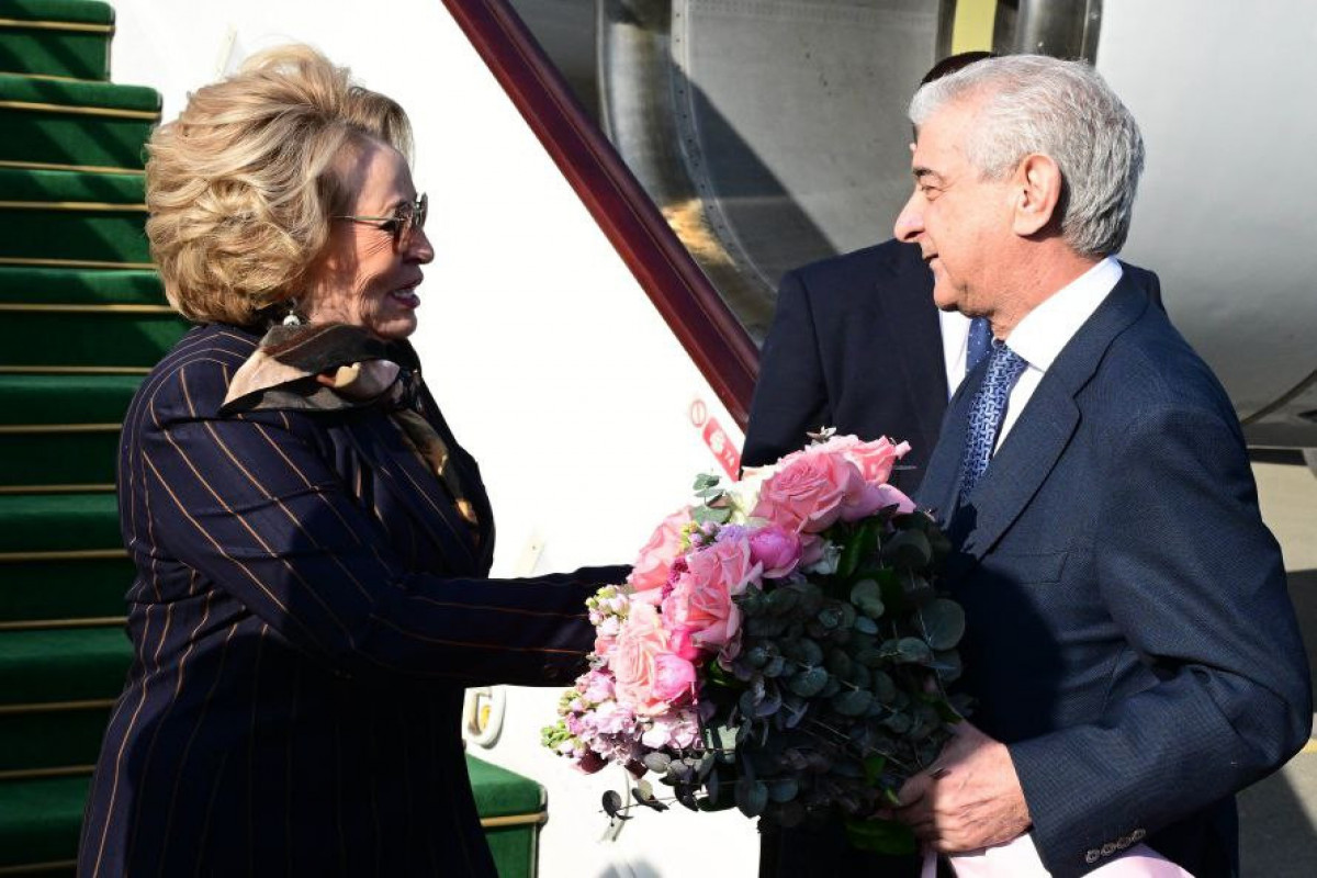 Rusiyadan Bakıya heyət gəldi: onlar qarşıladı - FOTO 1 matviyenko eli