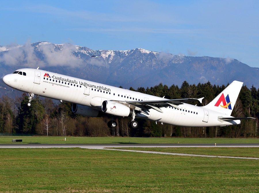 Eskalasiya iddiası: Ermənistan uçuşları dayandırır... 1 news airplane