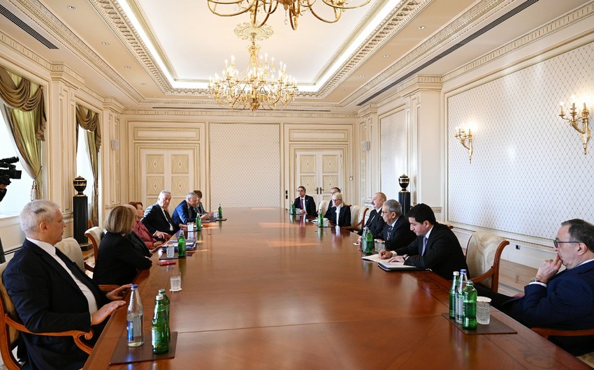 Prezident Nizami Gəncəvi Beynəlxalq Mərkəzinin həmsədrlərini qəbul etdi - FOTOLAR