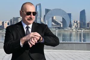 prezident eliyev saat