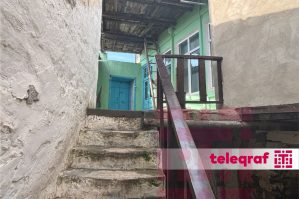 Bu evdə yalnız bir nəfər sağ qaldı, o da... - FOTOLAR