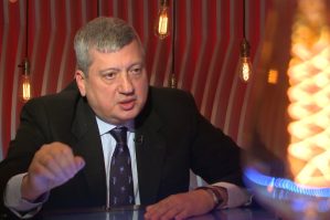 Azərbaycanlılar rusların hədəfində: "Ölkənizə qayıdın!" - Sabiq nazir açıqladı