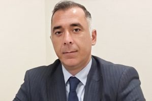 İcra hakimiyyətinin şöbə müdiri tutuldu