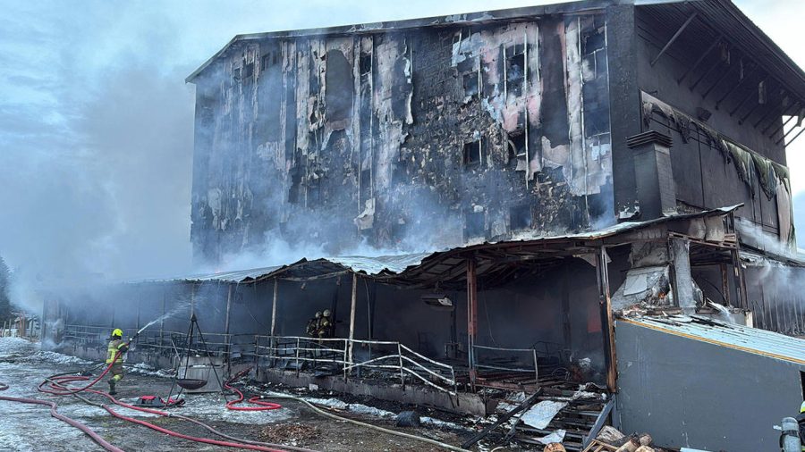 Türkiyədə otel yandı: Ölən var