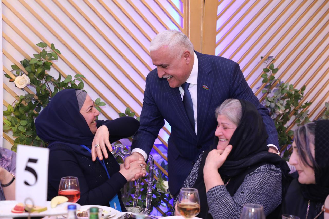 Xətai rayonunda şəhid ailələri və qazilər üçün iftar süfrəsi təşkil olundu - FOTOLAR/VİDEO