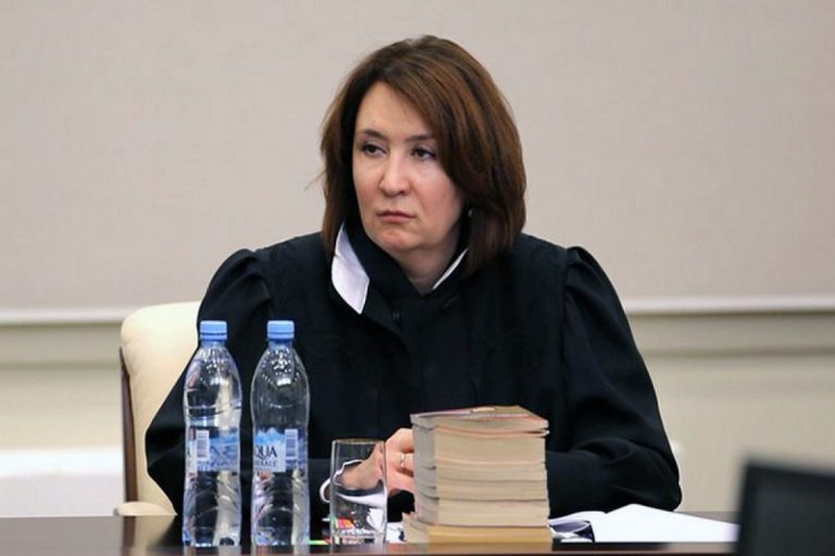 Azərbaycanın həbs etdiyi Yelena beynəlxalq axtarışa verildi
