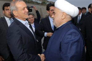 İran Prezidenti Bibiheybət məscidini ziyarət etdi - FOTOLAR