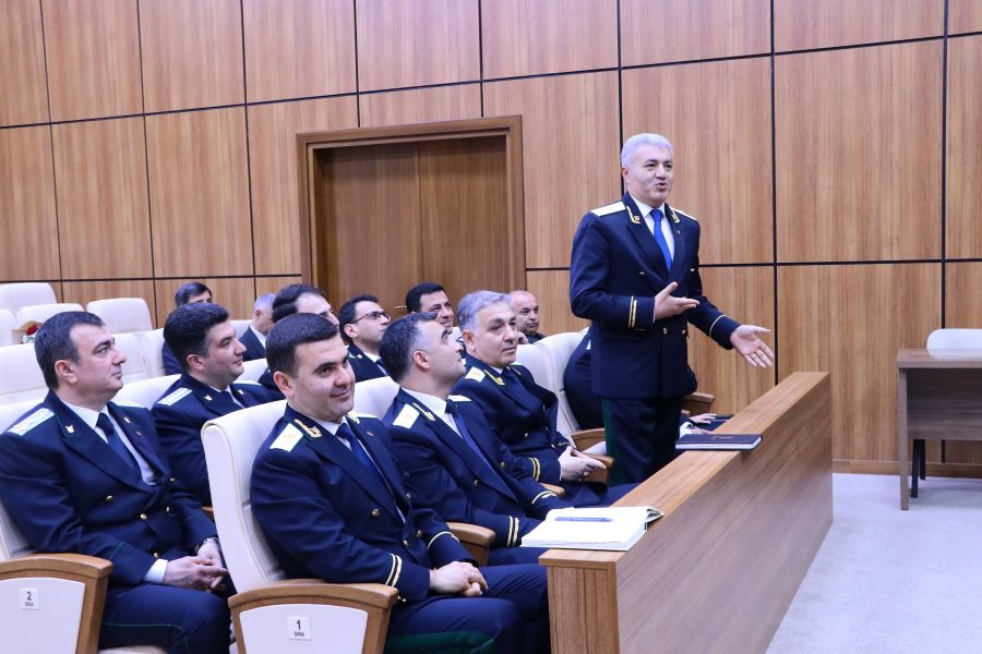 Xanlar Vəliyev təqaüdə göndərildi: belə yola salındı - FOTO