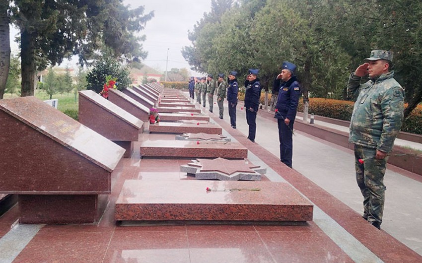 Aprel döyüşlərinin 9-cu ildönümü qeyd olundu - FOTOLARI