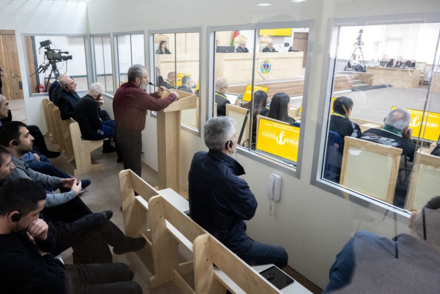 Diplomatik pasportlar da Ermənistanın idi - Babayandan etiraf