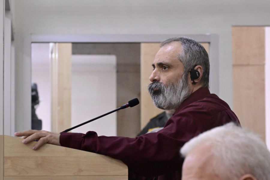 Diplomatik pasportlar da Ermənistanın idi - Babayandan etiraf