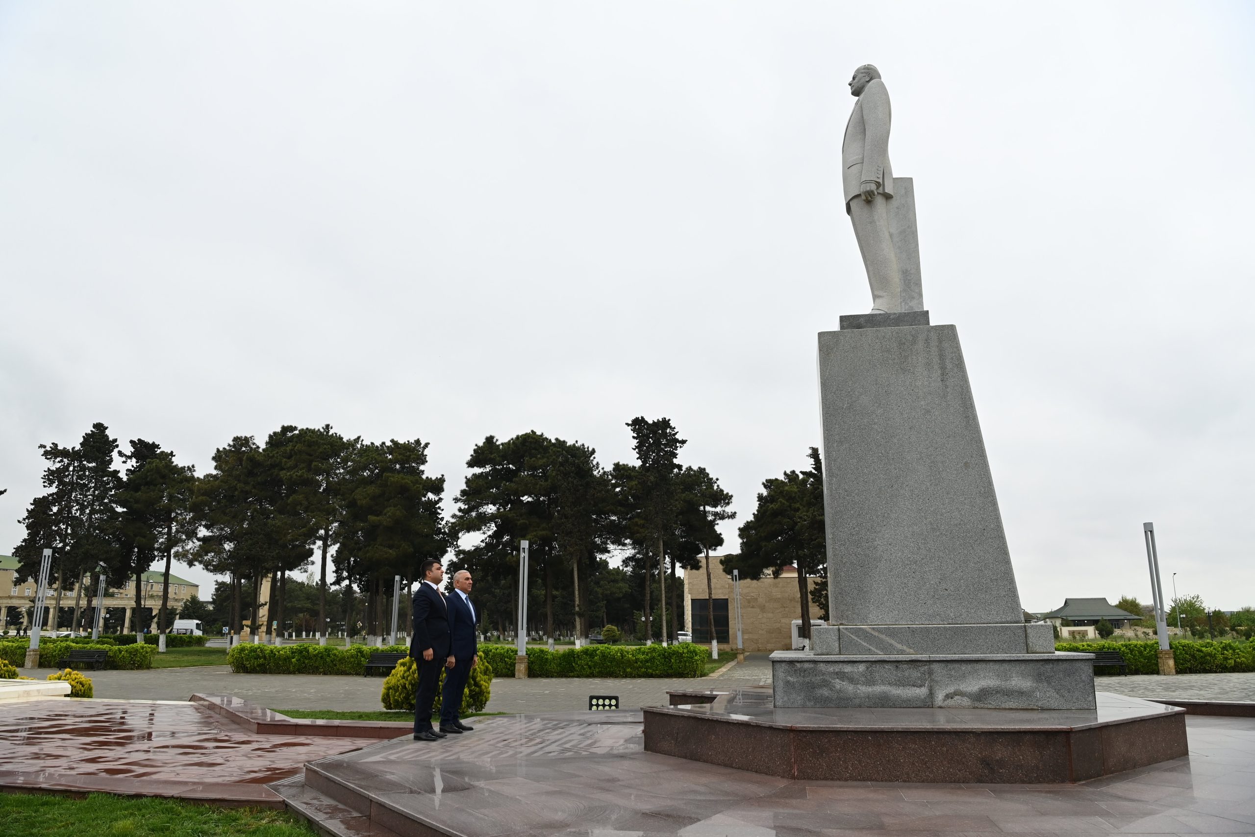Vüqar Əhmədov Neftçalada vətəndaşları qəbul etdi - FOTO 2 CAL 4352 1 scaled
