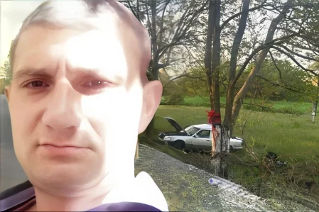 CDcUjmBbphYRIhMjZ4WEjVxN2iT1p4jpziPyWuBd 1200