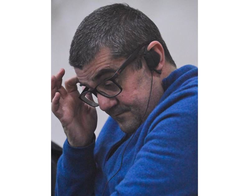 Məhkəmədə bu kadrı görən Araik “kədərləndi” - FOTO