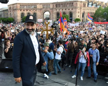 Nikol Pashinyan demonstration Yerevan April 2018