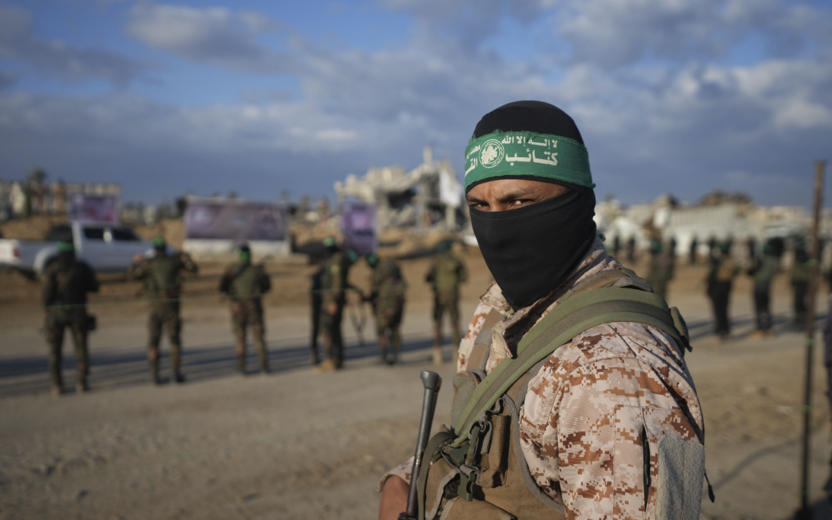 Müharibəni bitirmək üçün yola düşdülər...