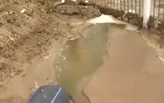 Çirkab suları hələ də Ceyranbatana axıdılır - VİDEO 1 Çirkab suları hələ də Ceyranbatana axıdılır - VİDEO