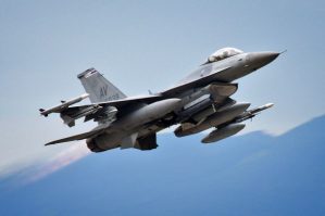 Ukraynaya məxsus F-16 vuruldu: pilot həlak oldu