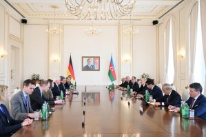 İlham Əliyevlə Ştaynmayerin geniş tərkibdə görüşü oldu