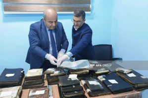 Çaydan tapılan kitablar məşhur alimə məxsus imiş - FOTOLAR